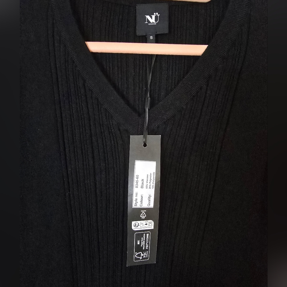 NWT NU Denmark Elegant Black Long Sleeve Knit Dress Size Small - Picture 4 of 6